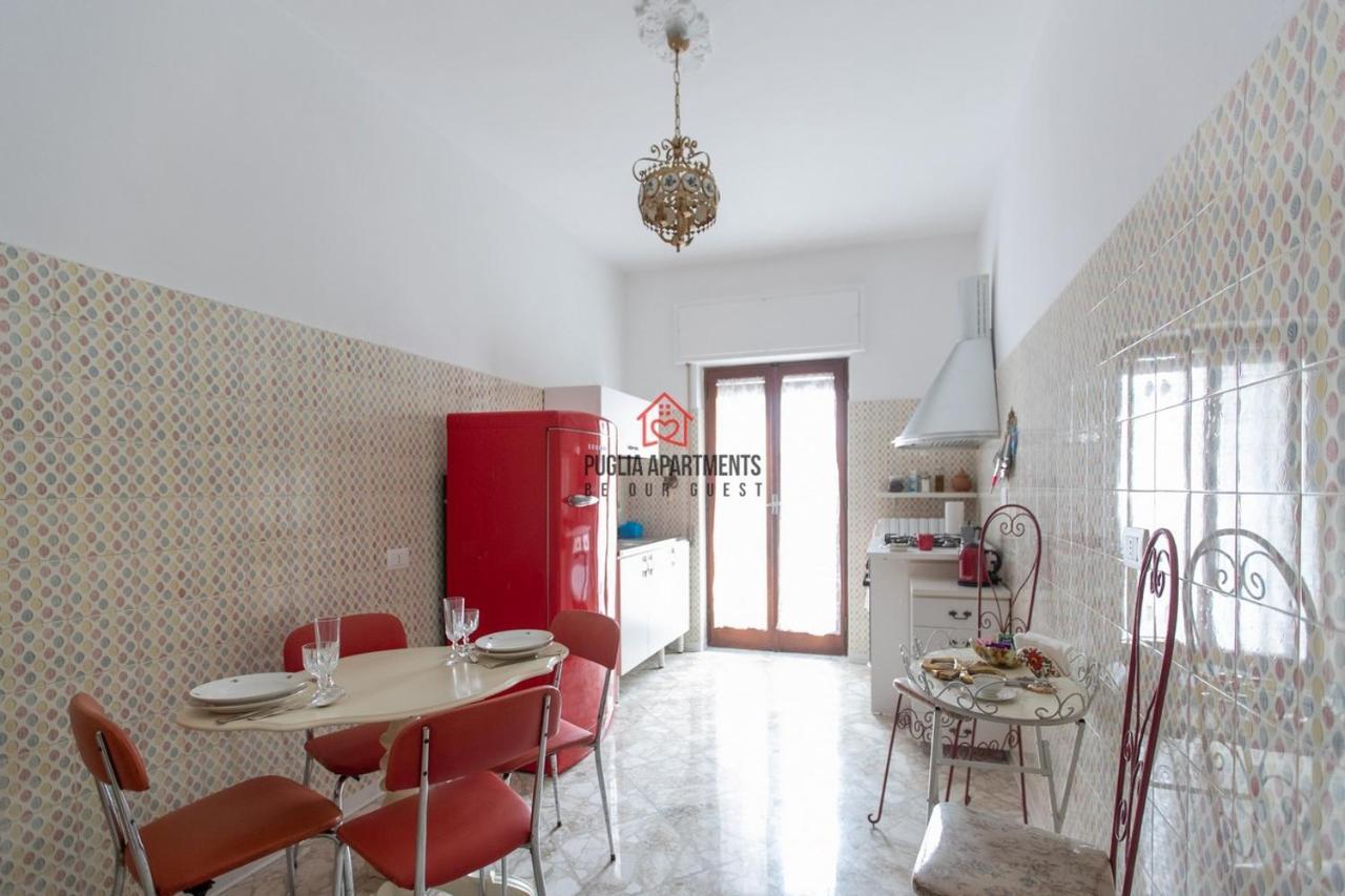 Golden And Silver House Bari Center Near The Trains Extérieur photo